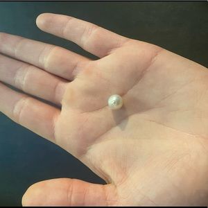 🤍🌊AUTHENTIC UNMODIFIED INTACT AKOYA PEARL🌊🤍